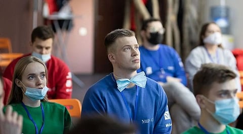 How Vladislav Kuznetsov Went From Ocean Signal Problems to Everyday Money Tools