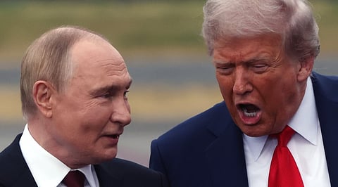 Trump Waives Russia Sanctions Before Oil Tariffs Take Effect
