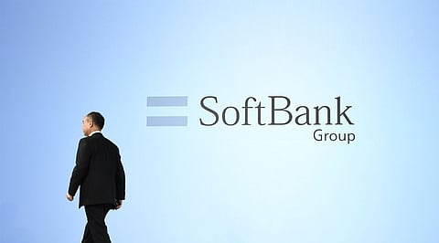 SoftBank Debt Hits USD 164B Amid Fed Rate Hike, Crypto Fears