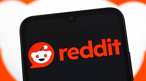 Reddit’s r/opensource Faces Backlash Over AI Ban and English-Only Rules