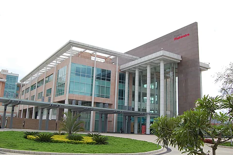 Tech Mahindra to Enable Digital Transformation for Aakash Educational Services