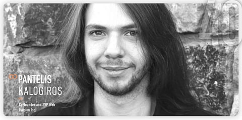 Changing Automotive and E-Commerce Landscape with AI-Powered 3D Interactive Images & Web Viewer