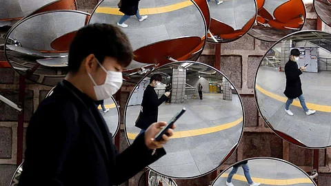 How Countries are Using Apps to Keep Track the Coronavirus Pandemic?