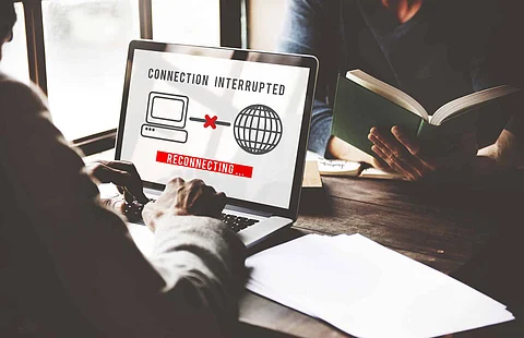 Preventing IT Downtime with AI Applications and Predictive Analysis