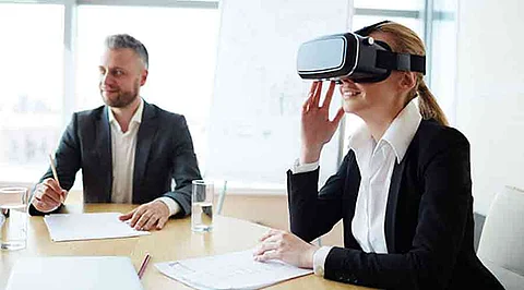 How Virtual Reality is Transforming the Recruitment Process