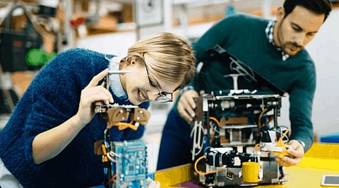 Want a Robotics Career? Choose the Right Degree