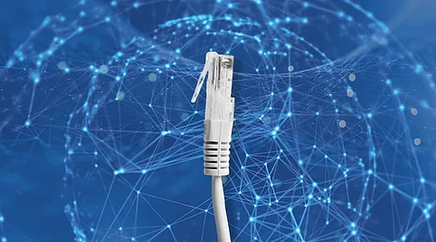 Everything You Must Know About Unhackable Quantum Internet