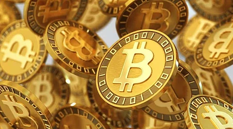Why You Should and Shouldn’t Invest in Bitcoin in 2021?