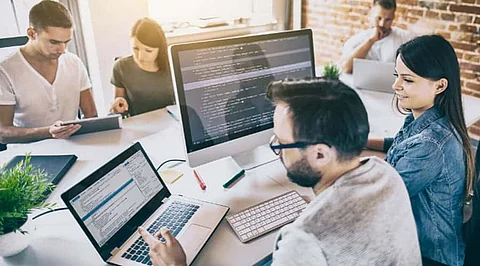 Top 5 Tech and 5 Non-Tech Skills for AI Job Seekers in 2022
