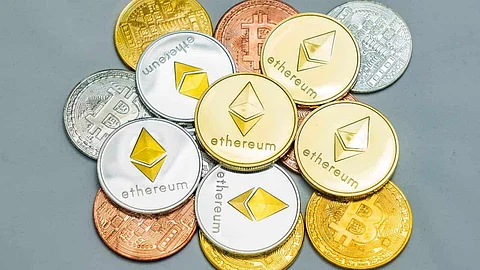 Dogecoin, Safemoon, Shiba Inu… what are the top cryptos to invest in for 2022?