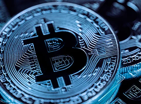 Bitcoin Crashes as Russia Invades Ukraine – Is There a Way Out?