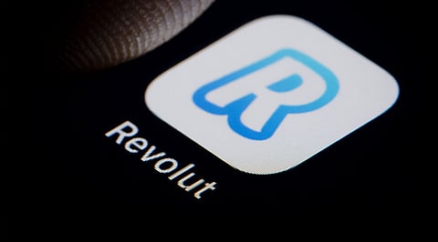 Can Revolutux (RVLT), With Its Referral Bonus, Compete With Prominent Crypto Coins Like Bitcoin (BTC) And Litecoin (LTC)