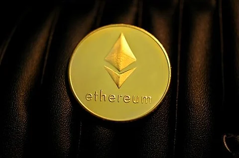Ethereum (ETH) Decline from The FTX Crash Continues While The Hideaways (HDWY) Win Extends