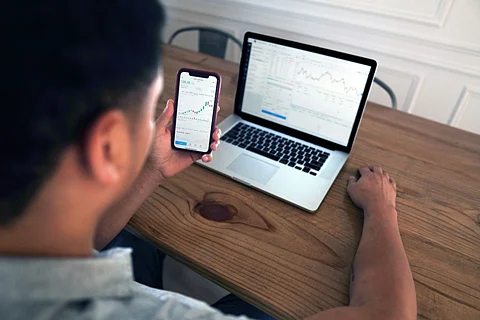 Customizing TradingView for Personalized Forex Trading
