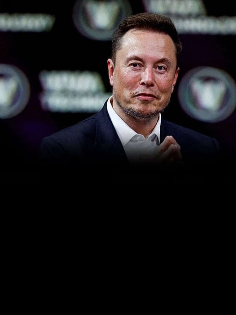 Twitter's cash flow is still negative due to ad income