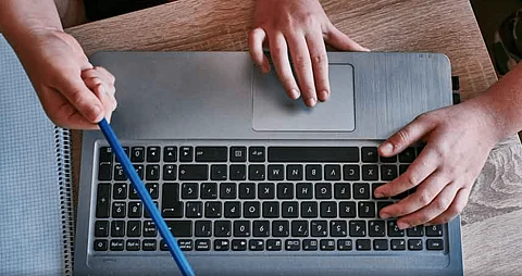 20 Best QuillBot Alternatives: Top Paraphrasing Tools for Writing