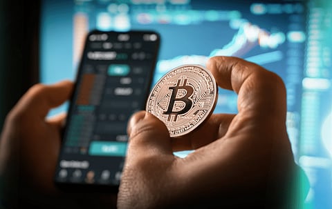 Bitcoin Price Struggles To Hold $43,000 As Greyscale Moves 11,700 BTC, Chiliz (CHZ) and BEAM Outperform