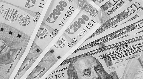 USD/INR: Indian Rupee Holds Steady Against US Dollar Amid Market Flows