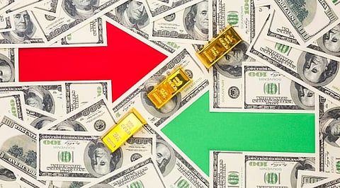 Rupee Holds Steady Against US Dollar In Early Trade Amidst FFI Buying