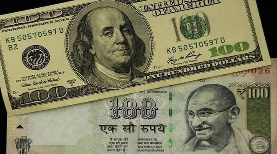 Rupee Stays Flat Against US Dollar, 82.9, Amid Mixed Global Cues