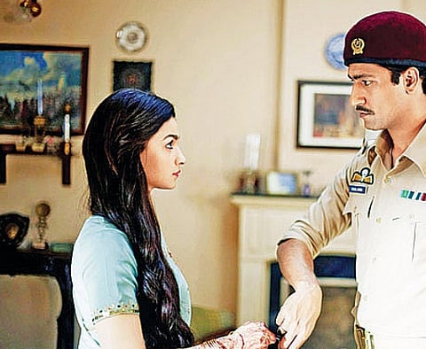 கணவனைச் சுடலாமா?