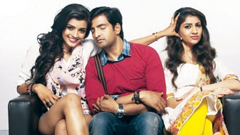 எம்புருசனுக்கு அவ ஏன் லைக் போடறா ?