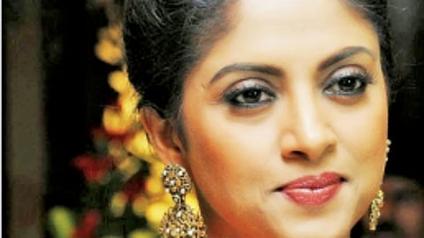 சின்ன வயசிலேயே அம்மா ரோல் எப்படி ?