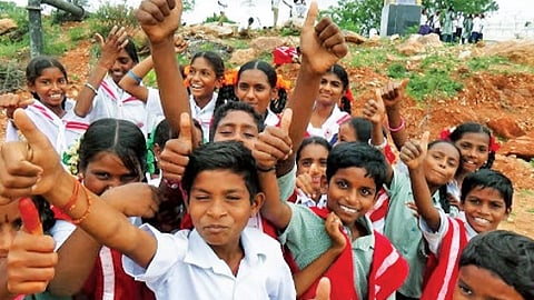 நூற்றாண்டில் இந்திய செஞ்சிலுவை சங்கம்: காயப்படும் இடங்களில் கரம் நீளும்!