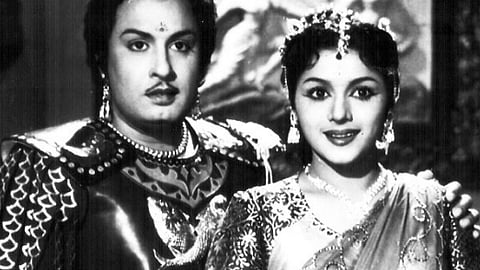 துள்ளி வருகுது புள்ளி விபரம்!