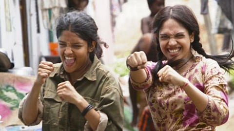 அந்தப் பெண்களின் கதையைக் கேட்டு அழுதிருக்கேன்!