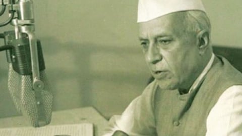 எங்கேயும் எப்போதும்