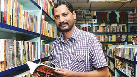 வார்த்தைகளுக்கு அன்பை ஊட்டியவன்!