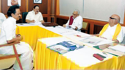 பழம்பெரும் தலைமை