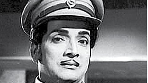 நிழலை மீறி