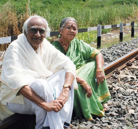 திருமதி. கி.ரா. (கணவதி அம்மையார்) அவர்களுக்கு தீப.தங்கம்மாள் (ரசிகமணி டி.கே.சி.யின் பேத்தி) எழுதியது.