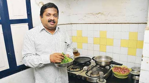 சமயலறையில் ஒரு மருத்துவக் கூடம்