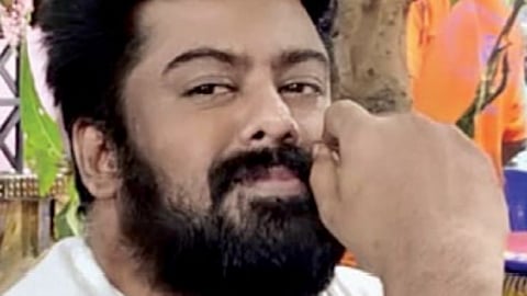 4 கோடுகள், 75,000