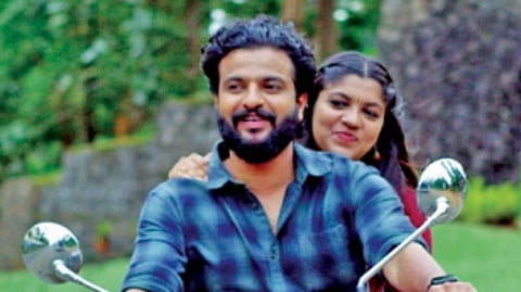 அர்ச்சனாவும் சுந்தரியும்