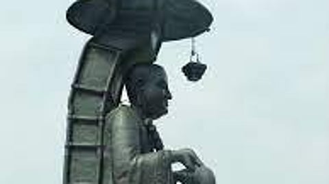 மின்னலும் இடியும் - போதியின் நிழல் 33