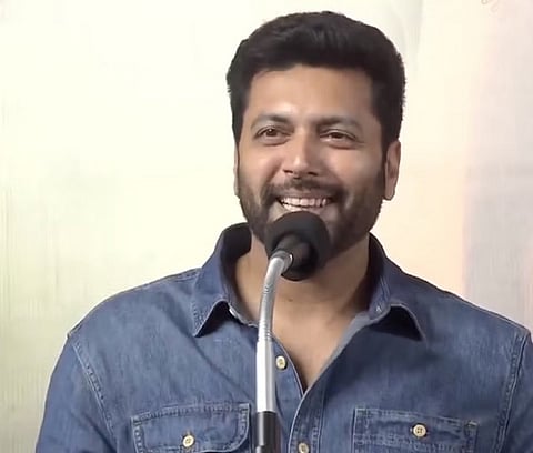 கலைஞரின் எழுத்தை படித்துதான்
‘பொ. செ.’ வசனங்களை பேசினேன்: திமுக மேடையில் ஜெயம் ரவி!