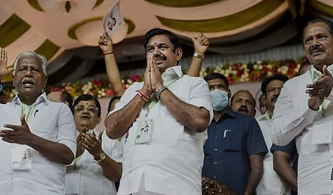 அதிமுக மாநாட்டில் எடப்பாடி பழனிசாமி