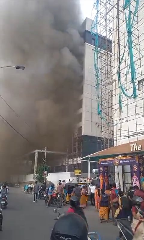 சென்னை வேளச்சேரி தீ விபத்து