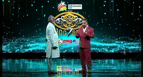 பிக் பாஸ் மேடையில் நடிகர் கமல்ஹாசனுடன் பவா செல்லதுரை