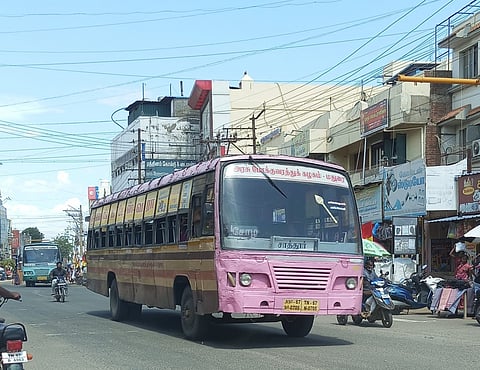 அரசுப் பேருந்து