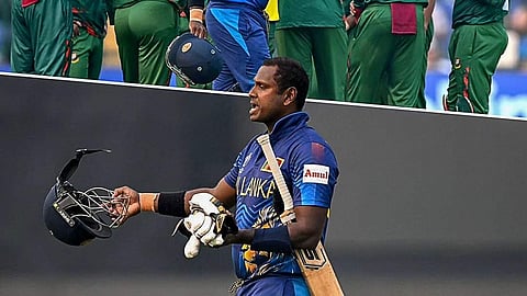 டைம் அவுட் முறையால் விக்கெட்டை இழந்த மேத்யூஸ்