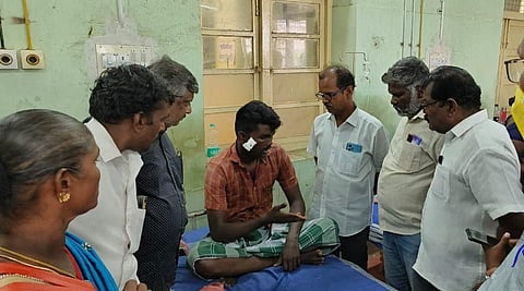 நெல்லை, மணிமூர்த்தீஸ்புரம் வன்கொடுமையால் பாதிக்கப்பட்டவர்கள் சிகிச்சையில்...