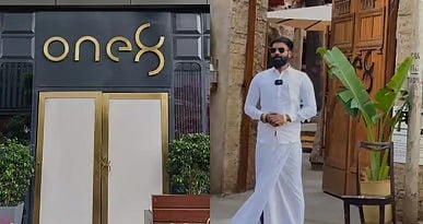 விராட் கோலி நடத்தும் உணவகத்தில் வேட்டி, சட்டைக்கு அனுமதி மறுப்பு