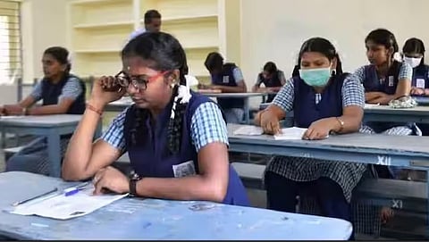 அரையாண்டுத் தேர்வு அறிவிப்பில் மீண்டும் மாற்றம்!