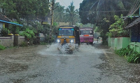 தென்மாவட்டங்களில் பலத்த மழைக்கு வாய்ப்பு!