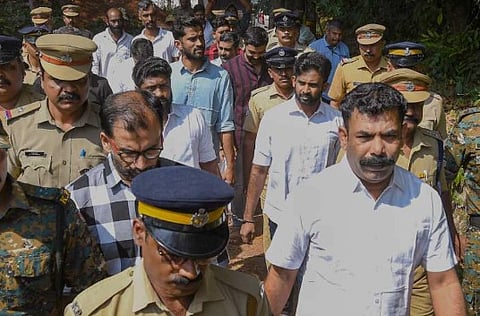 கொலை வழக்கு: கேரள நீதிமன்ற வரலாற்றில் இப்படியொரு தீர்ப்பா?